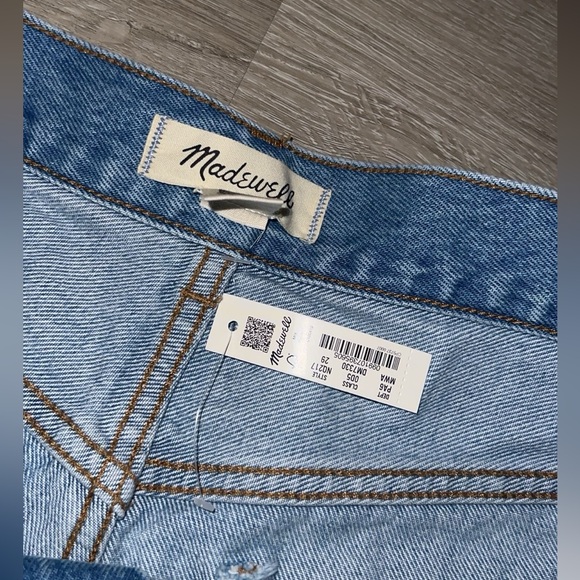 Madewell relaxed denim shorts size 29 (NWT) - Picture 2 of 4